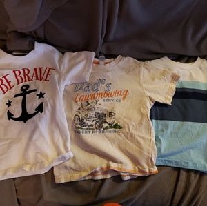 Lot 3t shirts